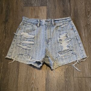American Eagle Women's Size 2 80' Boyfriend Denim Jean Shorts